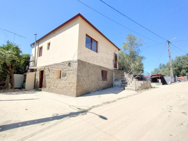 Casa venda em Gogide, Covas