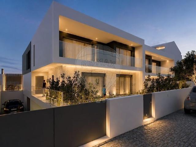 Casa venda em Venda do Pinheiro e Santo Estêvão das Galés, Mafra