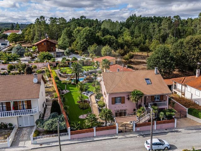 Casa venda em Vila Nova De Paiva, Viseu