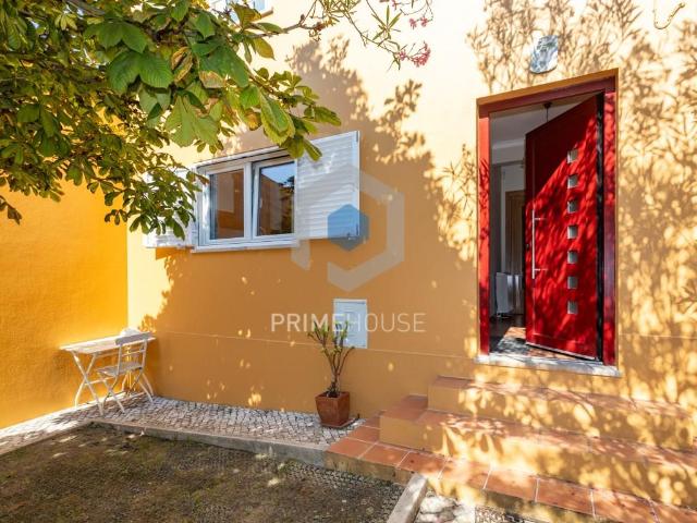 Vivenda venda em Azeitão (São Lourenço e São Simão), Setúbal