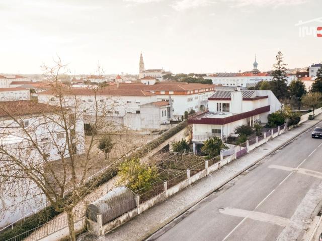 Casa venda em Ourém, Santarém