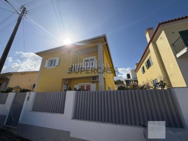 Casa venda em Santiago Dos Velhos, Lisboa