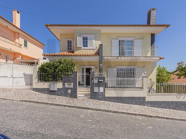 Casa venda em Ramada e Caneças, Odivelas