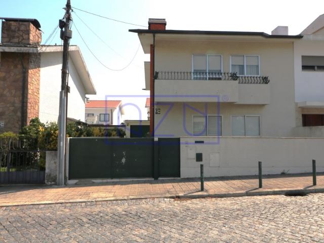 Casa venda em Avilhó, Porto