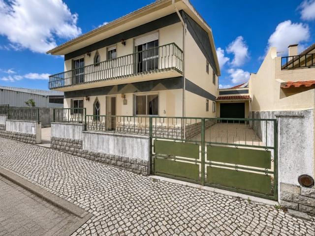 Casa venda em Bombarral, Leiria