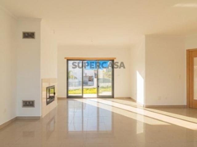 Casa venda em Quinta das Amoreiras, Almada