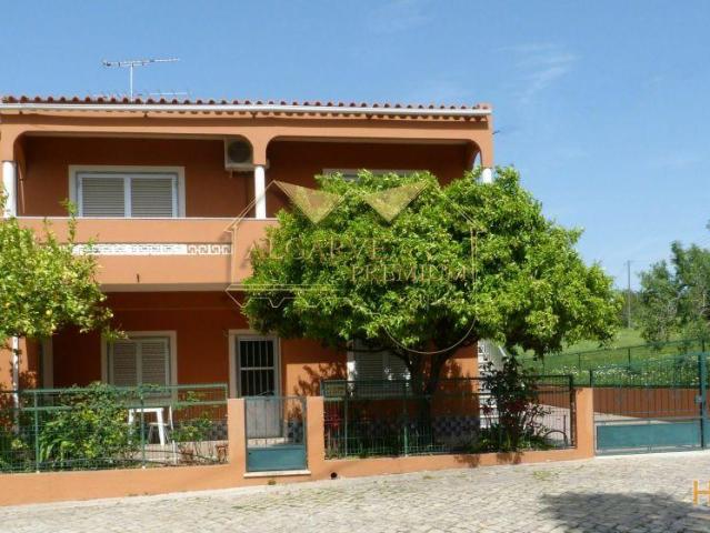 Moradia venda em Olhão