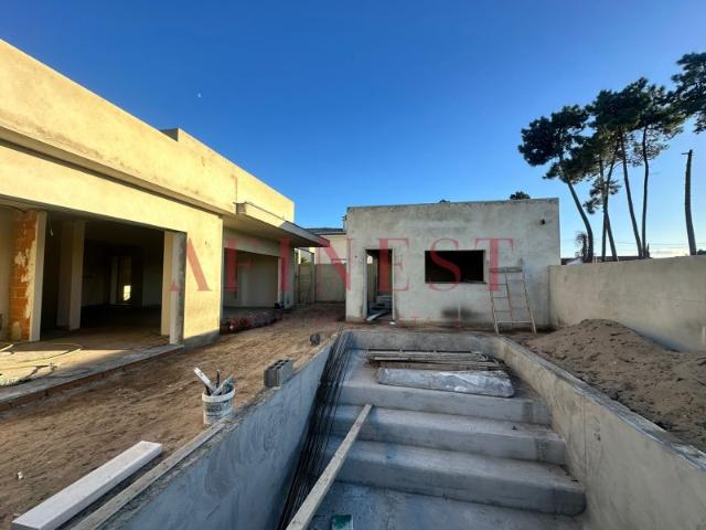 Casa venda em Azeitão (São Lourenço e São Simão), Setúbal