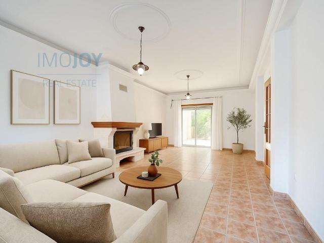 Vivenda venda em Quinta de São Nicolau, Corroios