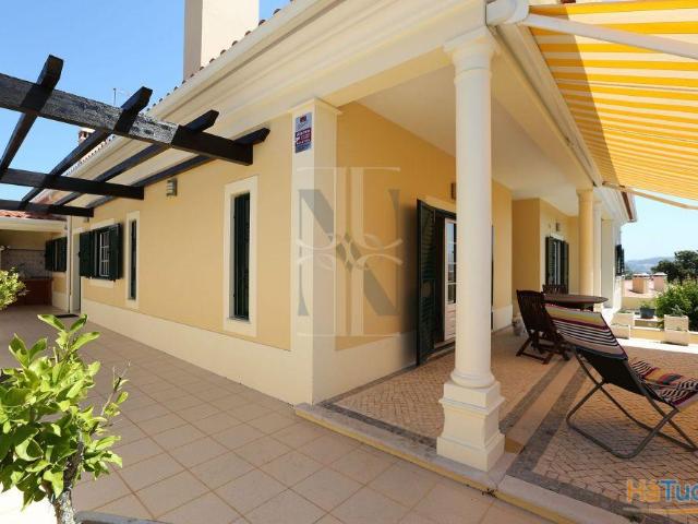 Casa venda em Pederneira, Leiria