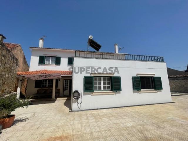 Casa venda em Correias, Rio Maior