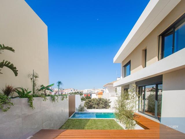 Vivenda venda em Arneiro, Cascais