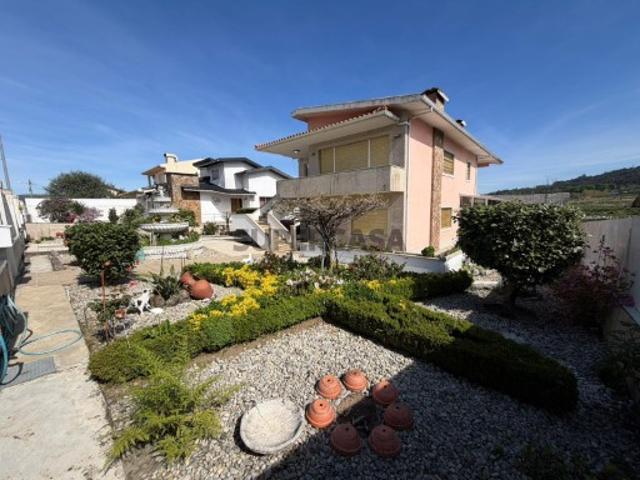 Casa venda em Silvares, Guimarães