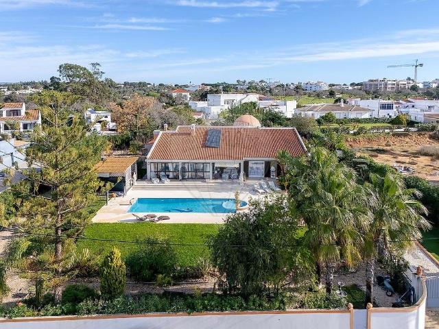 Casa venda em Praia de Alvor, Portimão