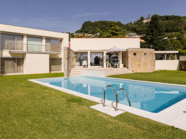 Casa venda em Nogueiró e Tenões, Braga