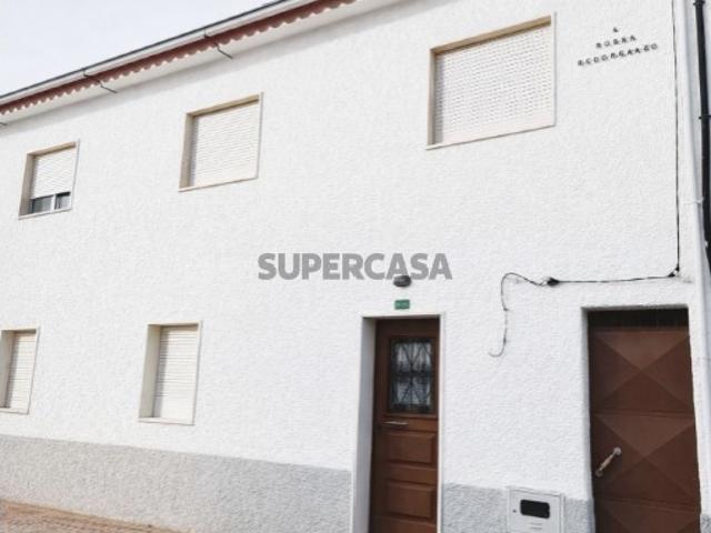 Casa venda em Sergudo, Tábua