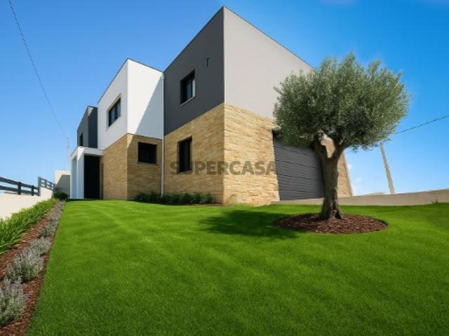 Casa venda em Alcobaça, Leiria