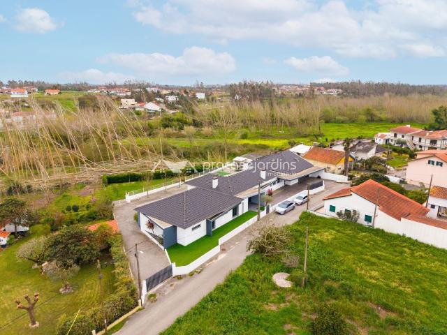 Casa venda em Toco, Leiria
