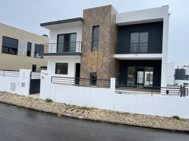 Casa venda em Quinta das Amoreiras, Almada