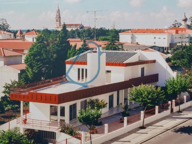 Casa venda em Ourém, Santarém