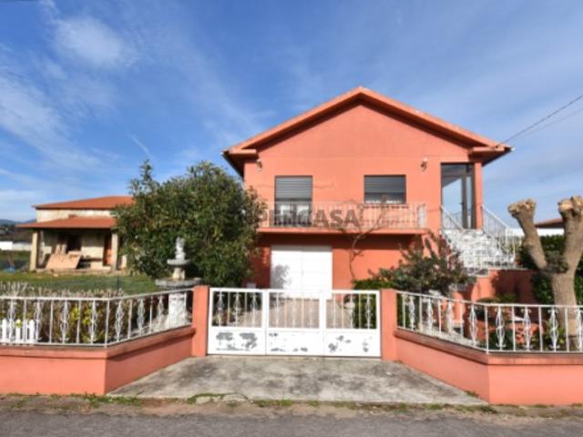 Casa venda em Valença, Viana Do Castelo