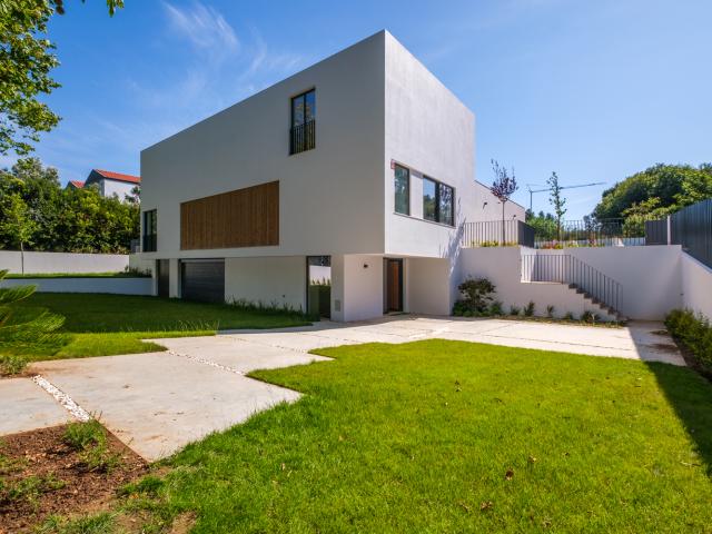 Casa alugar em Ribeira Acima, Oeiras