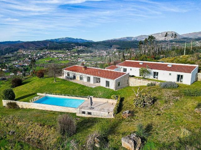 Casa venda em Alvarenga, Arouca