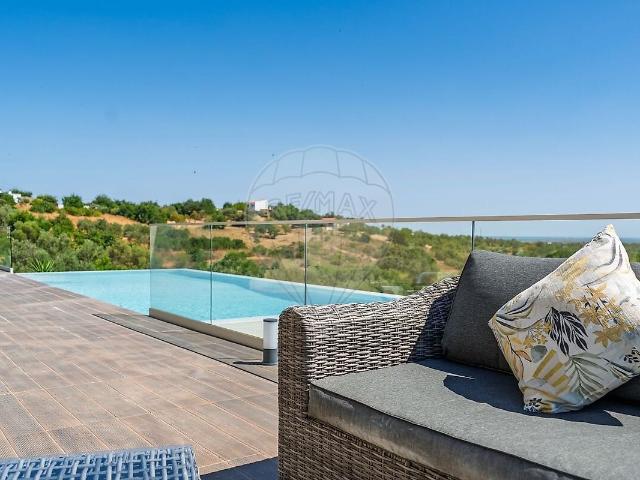 Casa venda em Urbanização Quinta João de Ourém, Olhão