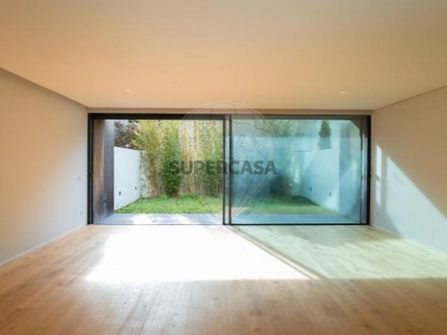 Casa venda em Porto, Aldoar