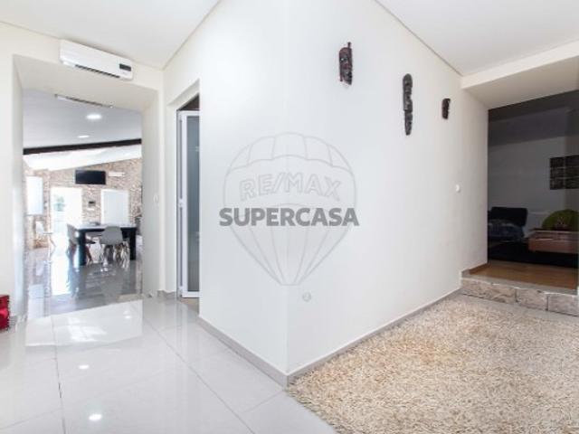 Casa venda em Alenquer (Santo Estêvão e Triana), Alenquer