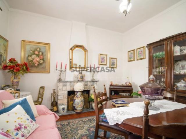 Casa venda em Cadaval e Pêro Moniz, Cadaval