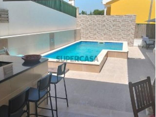 Casa venda em Charneca de Caparica e Sobreda, Almada