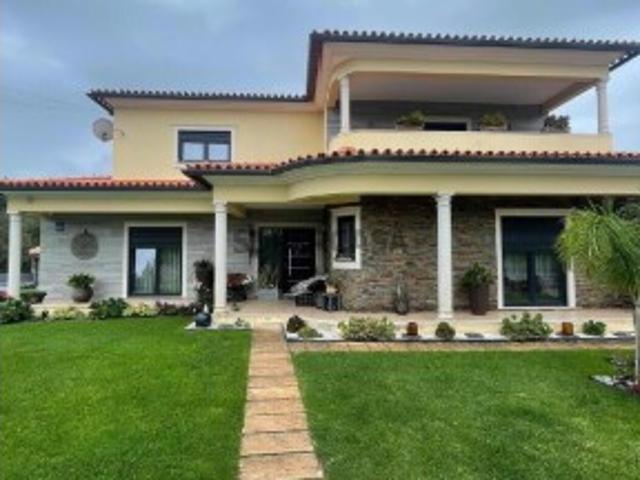 Casa venda em Coimbrão, Leiria
