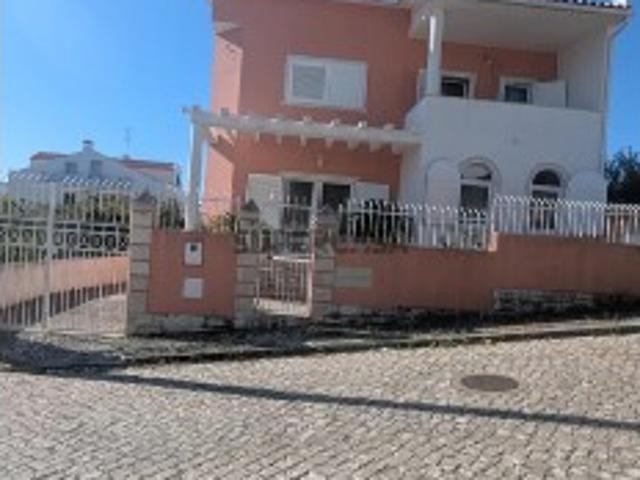 Casa venda em Quinta do Gato Bravo, Almada