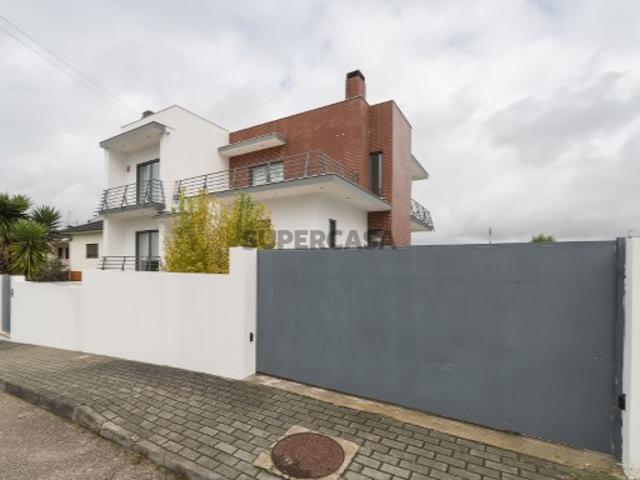 Casa venda em Marinheiros, Leiria