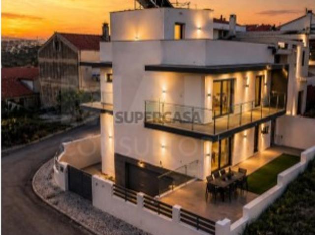 Casa venda em Bairro dos Quatro, Odivelas