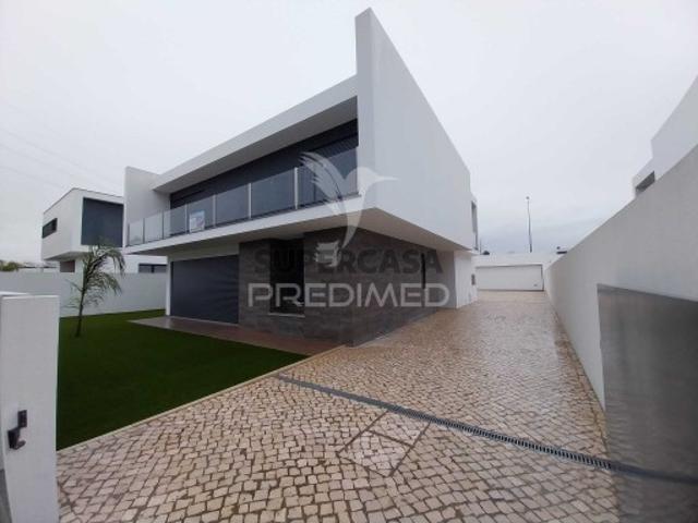Casa venda em Entroncamento, São João Baptista