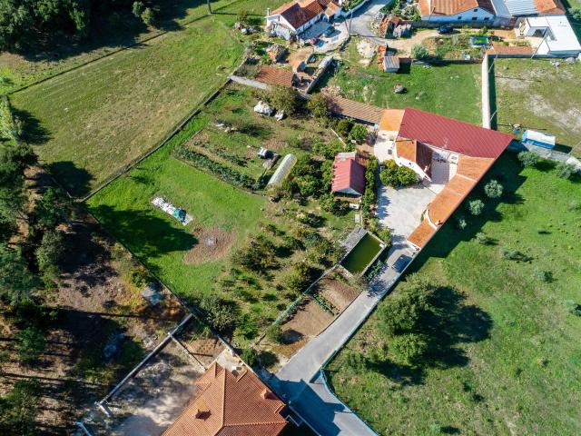 Vivenda venda em Porto De Mós, Leiria