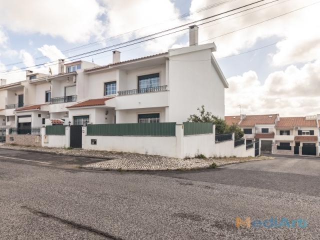 Casa venda em Rio de Mouro Velho, Sintra