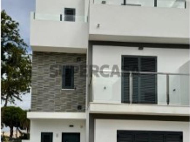Casa venda em Vila Real de Santo António