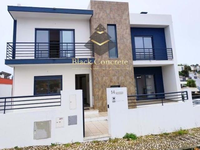 Casa venda em Quinta das Amoreiras, Almada