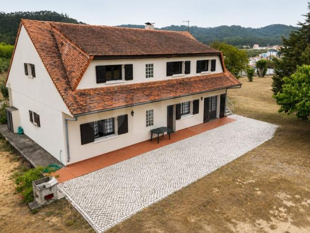 Casa venda em Pederneira, Famalicão