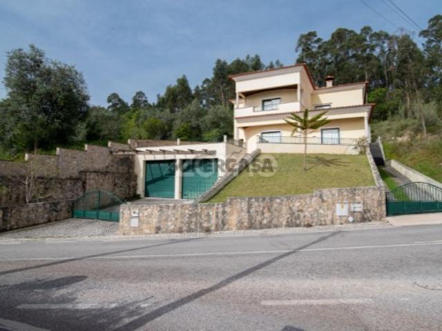 Casa venda em Coimbrã, Cernache