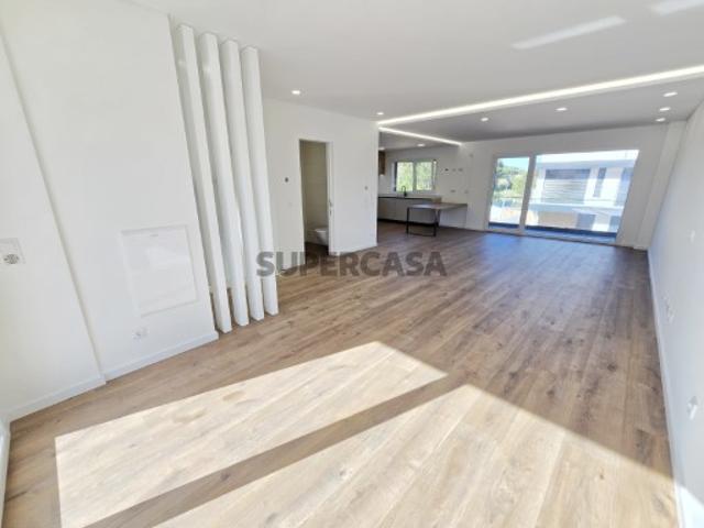 Casa venda em Via Rara, Santiago Dos Velhos