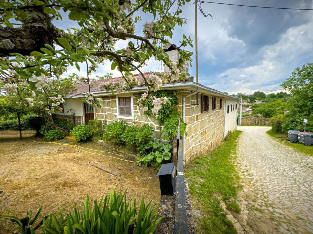 Casa venda em Pereira de Veiga, Chaves