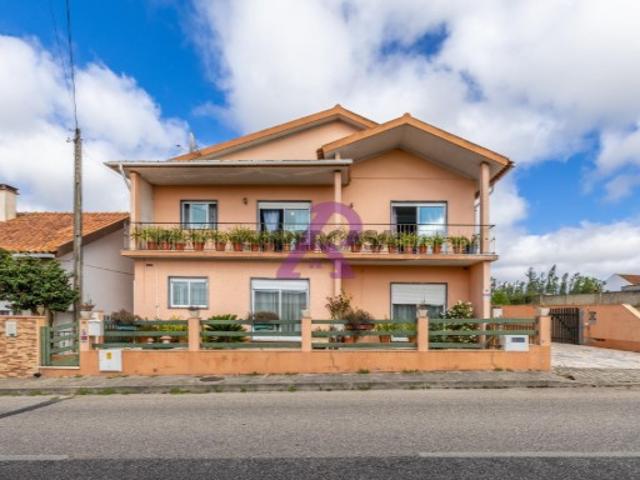 Casa venda em Marinha Grande, Leiria