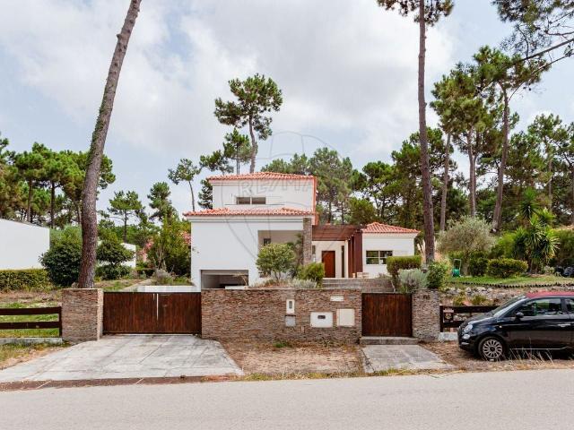 Casa venda em Marco Cabaço, Almada