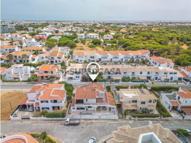 Casa venda em Alto do Calhau, Faro