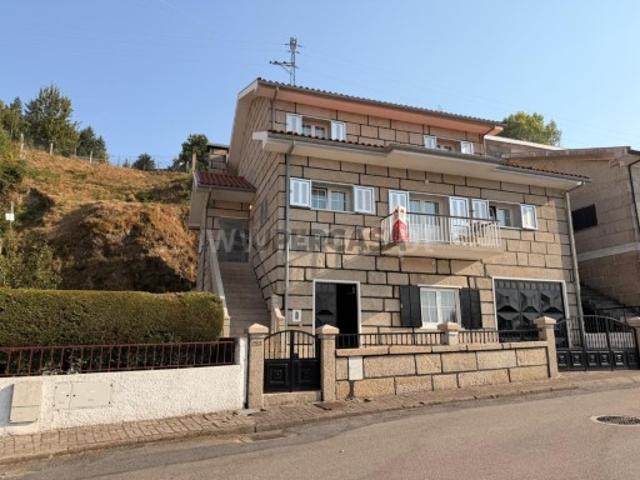 Casa venda em Covelo Do Gerez, Vila Real