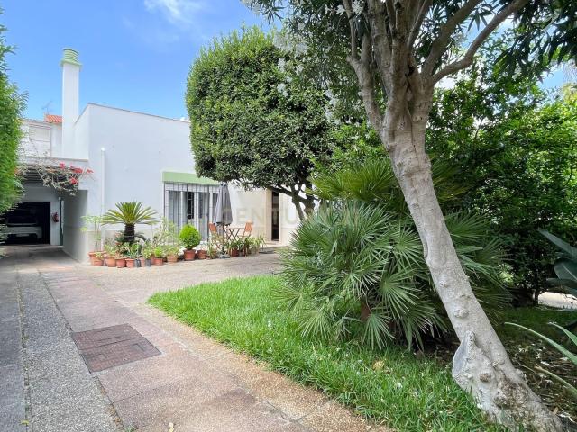Casa venda em Nova Oeiras, Oeiras